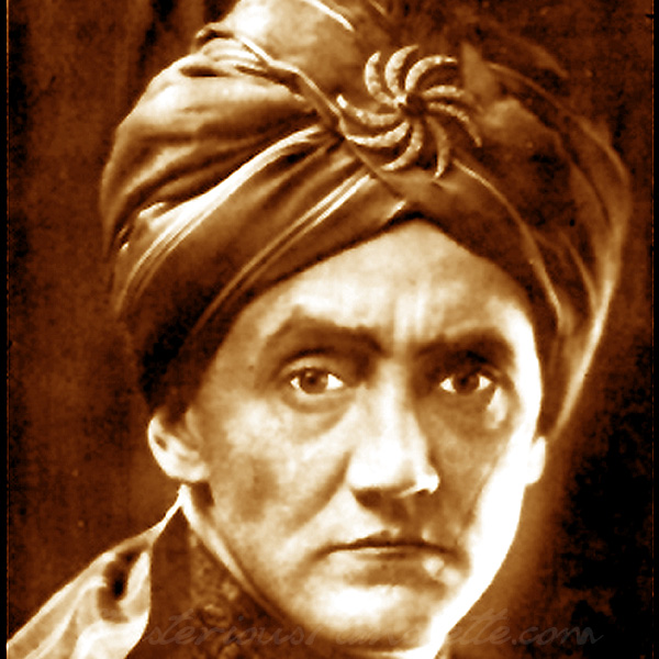 Portrait photograph of mentalist Claude Alexander Conlin in costume